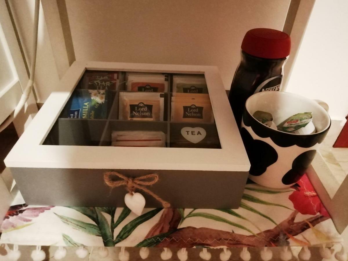 La Casetta Del Gatto Giroan Appartement Palermo Buitenkant foto